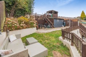 Photo 33- click for photo gallery